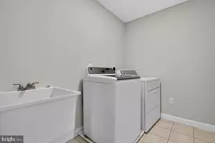 889 Ballou St, Herndon, VA 20170 - Photo 69
