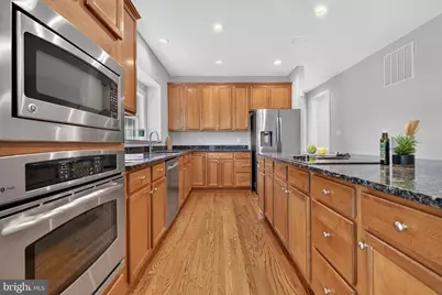 889 Ballou Street, Herndon, VA 20170 - Photo 25
