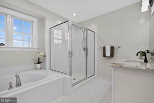 889 Ballou St, Herndon, VA 20170 - Photo 57