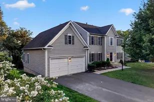 889 Ballou St, Herndon, VA 20170 - Photo 1