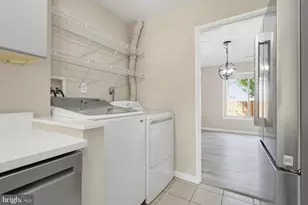 744 Cordell Way, Herndon, VA 20170 - Photo 13