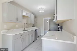 744 Cordell Way, Herndon, VA 20170 - Photo 7