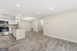 3804 Ridge Knoll Ct, Fairfax, VA 22033 - Photo 5
