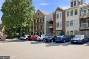 3804 Ridge Knoll Ct, Fairfax, VA 22033 - Photo 9