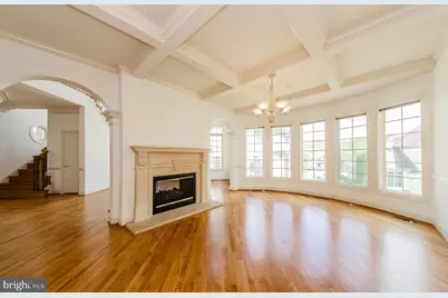 9005 Edgepark Road, Vienna, VA 22182 - Photo 9