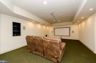 9005 Edgepark Rd, Vienna, VA 22182 - Photo 33