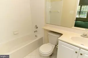 9005 Edgepark Rd, Vienna, VA 22182 - Photo 35