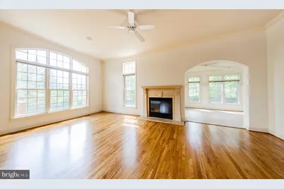 9005 Edgepark Road, Vienna, VA 22182 - Photo 17