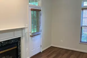 2985 Huntington Grove Square, Alexandria, VA 22306 - Photo 3
