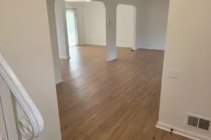 6818 Rolling Rd, Springfield, VA 22152 - Photo 3