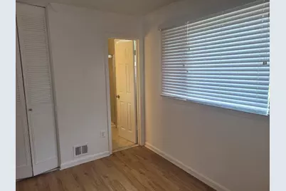 6818 Rolling Road, Springfield, VA 22152 - Photo 15