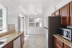 6818 Rolling Rd, Springfield, VA 22152 - Photo 9