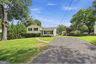 5607 Hilldale Drive, Alexandria, VA 22310 - Photo 3