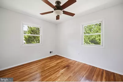 5607 Hilldale Drive, Alexandria, VA 22310 - Photo 17