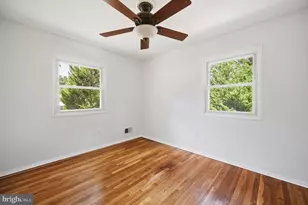 5607 Hilldale Dr, Alexandria, VA 22310 - Photo 17