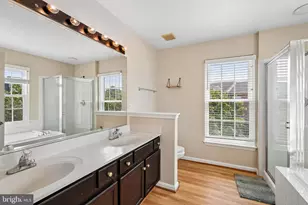 13135 Park Crescent Cir, Herndon, VA 20171 - Photo 27