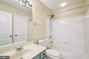 13135 Park Crescent Cir, Herndon, VA 20171 - Photo 41