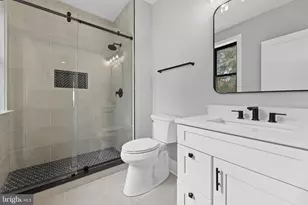 7225 Barry Rd, Alexandria, VA 22315 - Photo 11