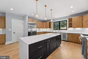 7225 Barry Rd, Alexandria, VA 22315 - Photo 21