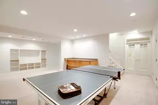 1954 Horse Shoe Dr, Vienna, VA 22182 - Photo 67