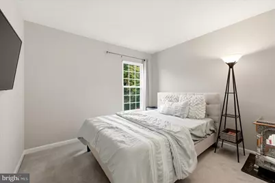 13118 Hearthside Lane, Fairfax, VA 22033 - Photo 13