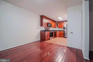 10699 Spring Oak Ct, Burke, VA 22015 - Photo 7