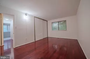 10699 Spring Oak Ct, Burke, VA 22015 - Photo 15