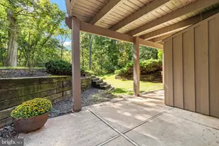 12107 Stirrup Rd, Reston, VA 20191 - Photo 41