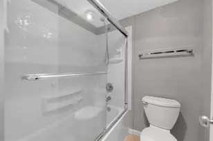 8350 Greensboro Dr, McLean, VA 22102 - Photo 25
