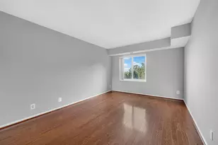 8350 Greensboro Dr, McLean, VA 22102 - Photo 21