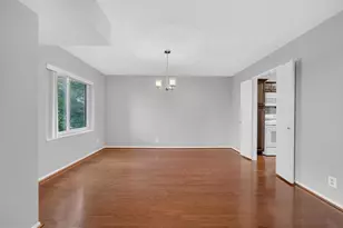 8350 Greensboro Dr, McLean, VA 22102 - Photo 9