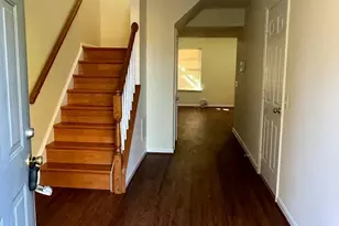 13517 Bannacker Pl, Herndon, VA 20171 - Photo 5