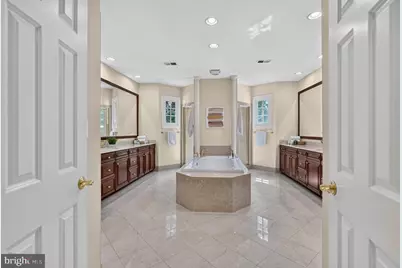 7834 Montvale Way, McLean, VA 22102 - Photo 29