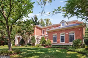 7834 Montvale Way, McLean, VA 22102 - Photo 3