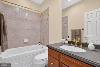 7834 Montvale Way, McLean, VA 22102 - Photo 37