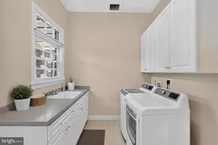 7834 Montvale Way, McLean, VA 22102 - Photo 23