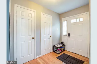 7112 Lake Cove Drive, Alexandria, VA 22315 - Photo 3