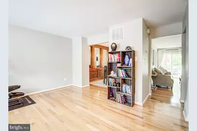 7112 Lake Cove Drive, Alexandria, VA 22315 - Photo 7