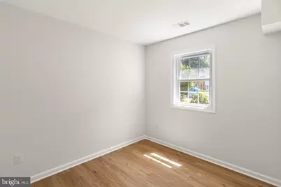 8636 Dellway Lane, Vienna, VA 22180 - Photo 25