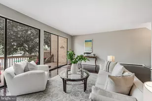 2028 Lakewinds Dr, Reston, VA 20191 - Photo 29