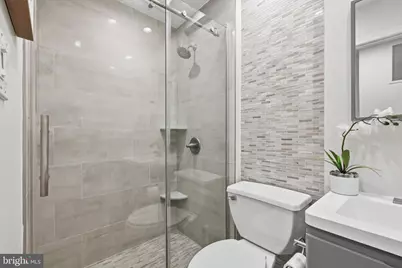 10005 Scenic View Ter, Vienna, VA 22182 - Photo 47