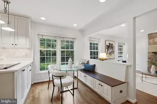 10005 Scenic View Terrace, Vienna, VA 22182 - Photo 25