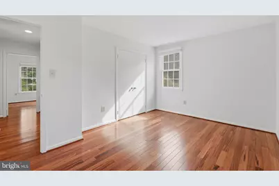 10005 Scenic View Ter, Vienna, VA 22182 - Photo 45