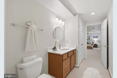 10005 Scenic View Ter, Vienna, VA 22182 - Photo 41