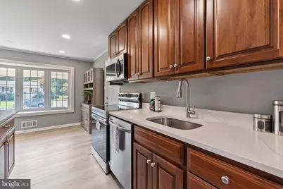 7706 Arlen Street, Annandale, VA 22003 - Photo 11