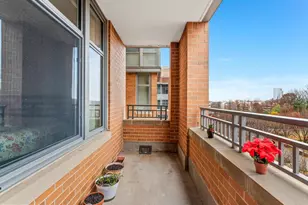 8220 Crestwood Heights Dr, McLean, VA 22102 - Photo 43