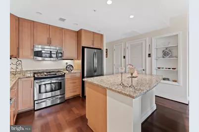 8220 Crestwood Heights Drive #511, McLean, VA 22102 - Photo 17