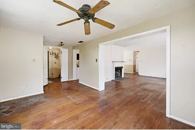 6702 Harwood Place, Springfield, VA 22152 - Photo 7