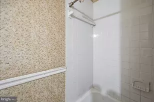 6702 Harwood Pl, Springfield, VA 22152 - Photo 13