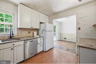 6702 Harwood Place, Springfield, VA 22152 - Photo 5